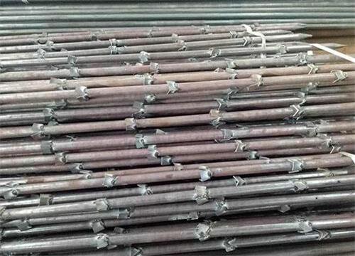 西乡塘隧道钢花管